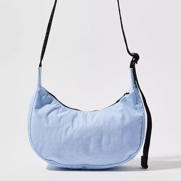 NWT Baggu Small Crescent Bag - Embroidered Ballet Icons - Picture 4 of 5